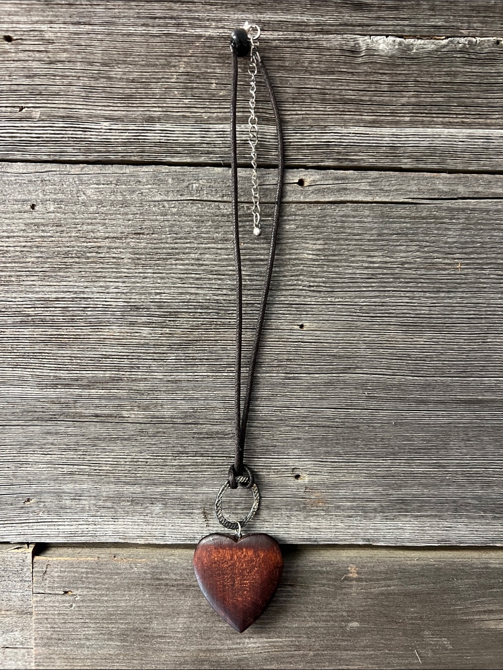 Jewelry: Wood Heart Pendant on Leather Cord Necklace 90s/Y2K